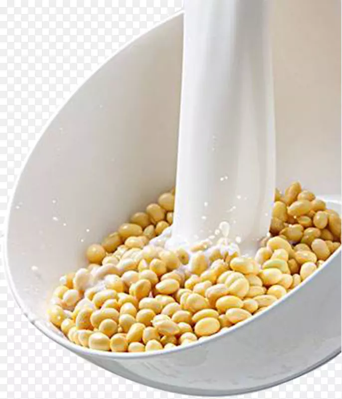 牛奶泡黄豆营养健康