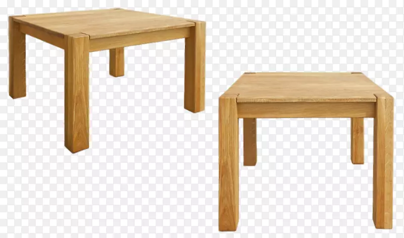 两个木制板凳