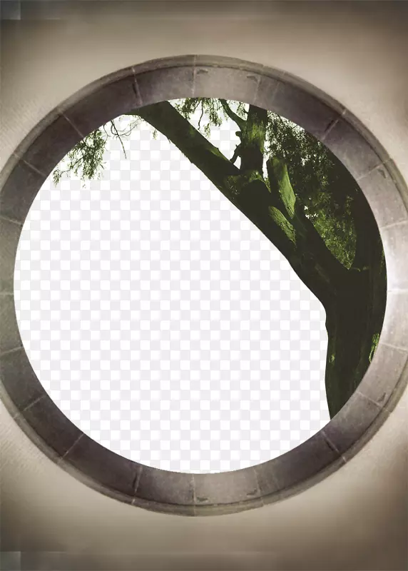圆形洞门和树枝