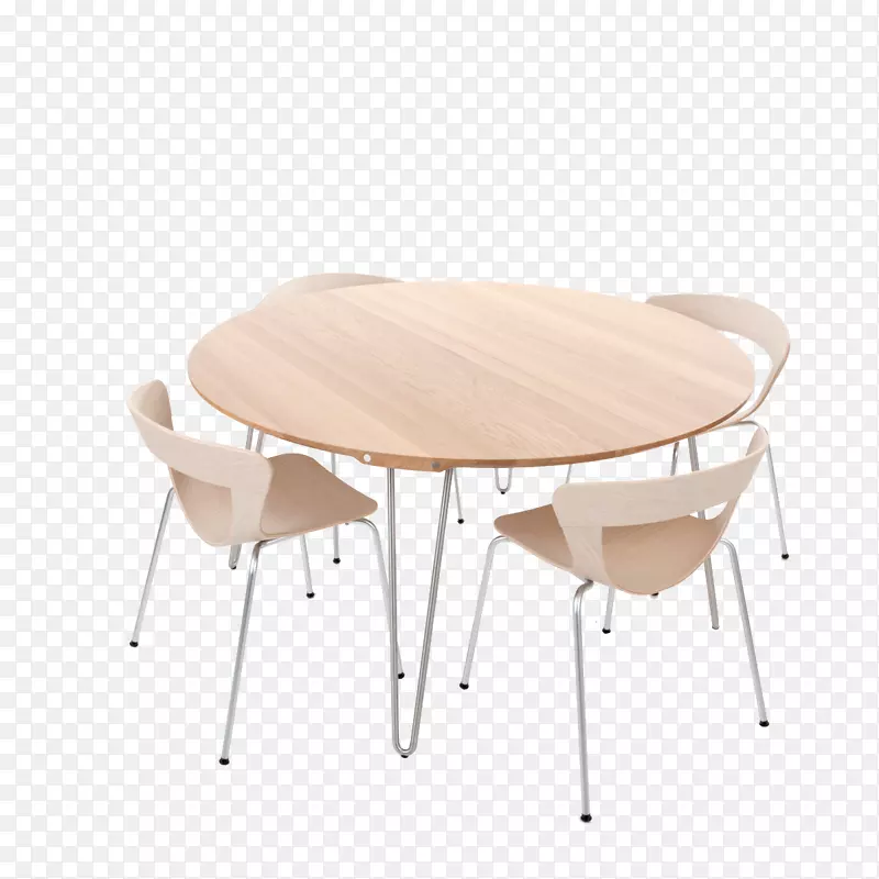 一套简约木质桌椅