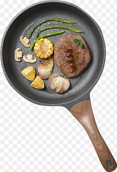 盘子上的食物牛排