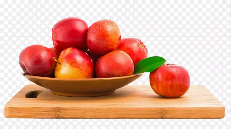 菜板上的红苹果