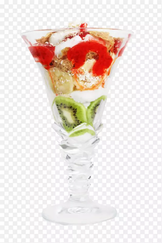 透明杯子里的草莓奇异果口味冰激