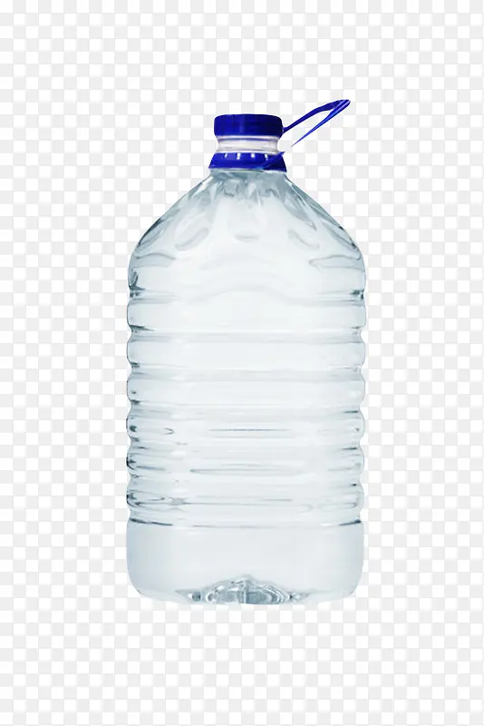 透明解渴扁了的塑料瓶饮用水实物