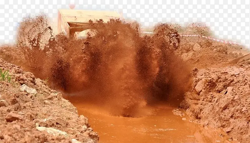 飞溅的泥土河道泥浆