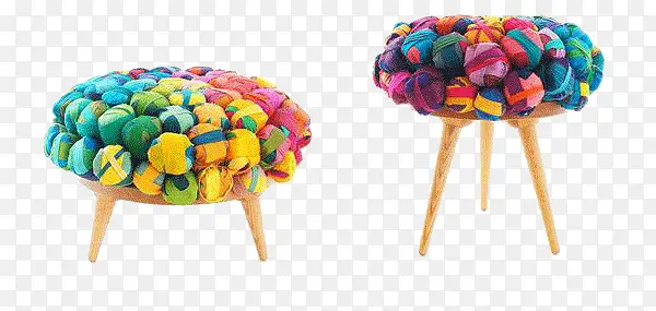 色彩缤纷的椅凳