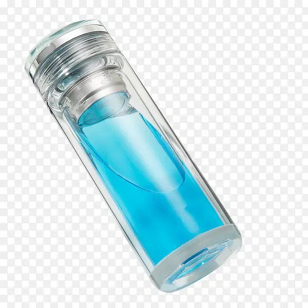 玻璃杯里的蓝色水