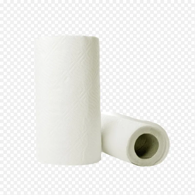 两卷白色带印记的纸巾实物