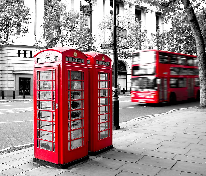 伦敦街头的电话亭