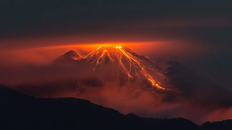 火山爆发的前兆岩浆喷发