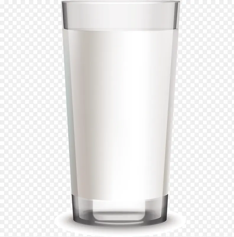 一杯白色玻璃杯子