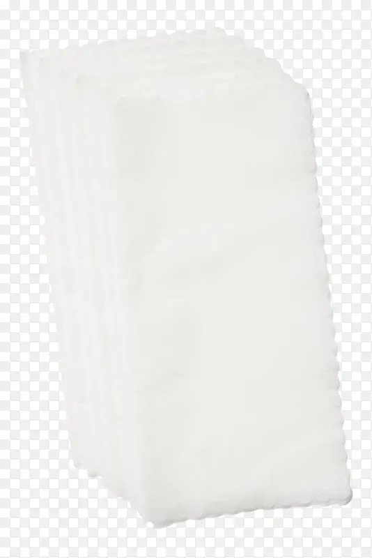 白色层叠一起的餐巾纸实物