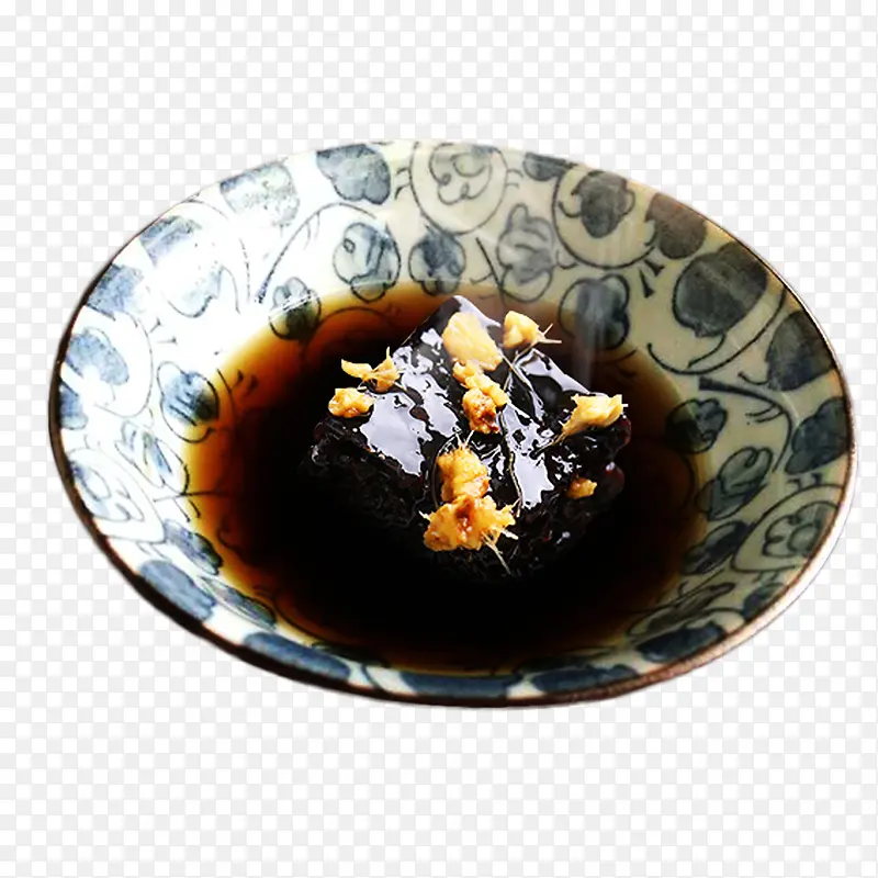 花瓷碗里的红糖姜茶