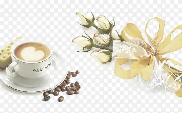 咖啡和一束花