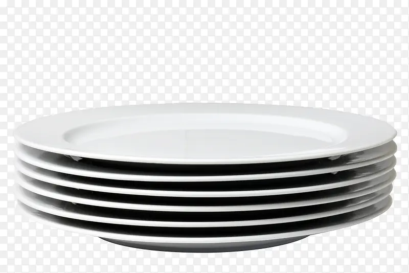 一叠白色瓷器餐盘