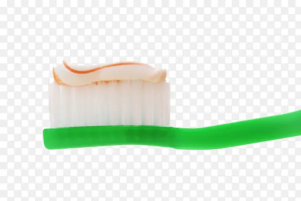 关爱牙齿绿色牙刷
