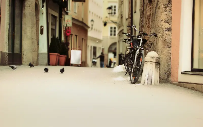 单车城市一角图片