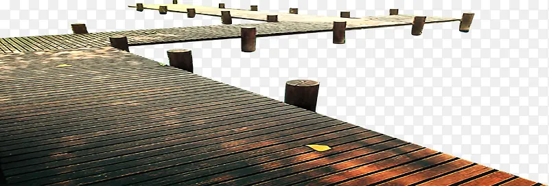 沙滩木质桥