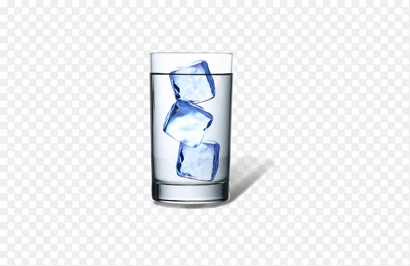杯子与冰块