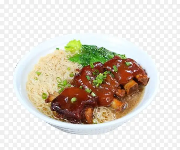 家常营养美食猪脚面条