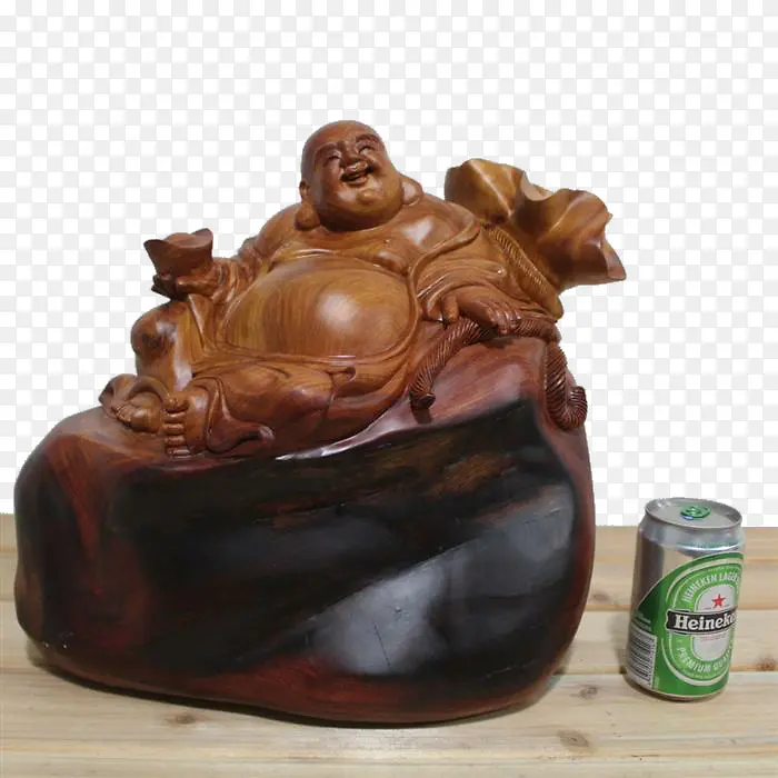木雕坐着的佛像