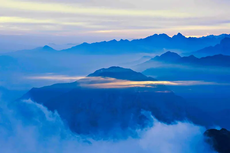 上空俯瞰图天空环境渲染高山