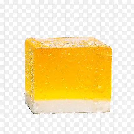 一块黄色精油皂