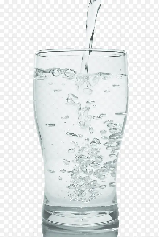 玻璃杯与水杯