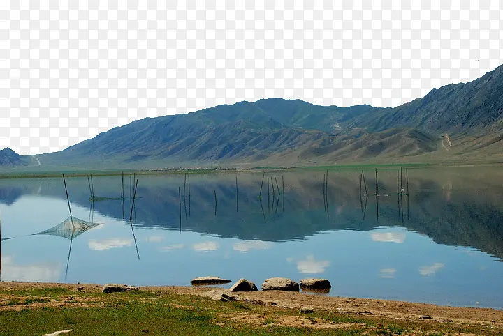 伊雷木湖风景图