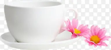 白色咖啡杯粉色花朵