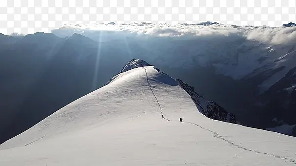 雪地与天空