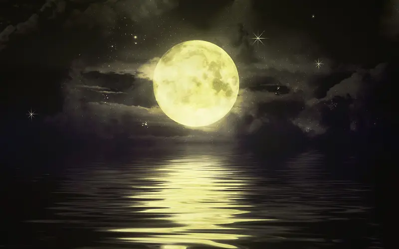 月光照在湖面宽屏