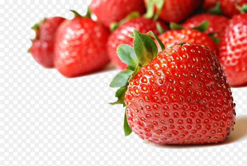 新鲜散布草莓