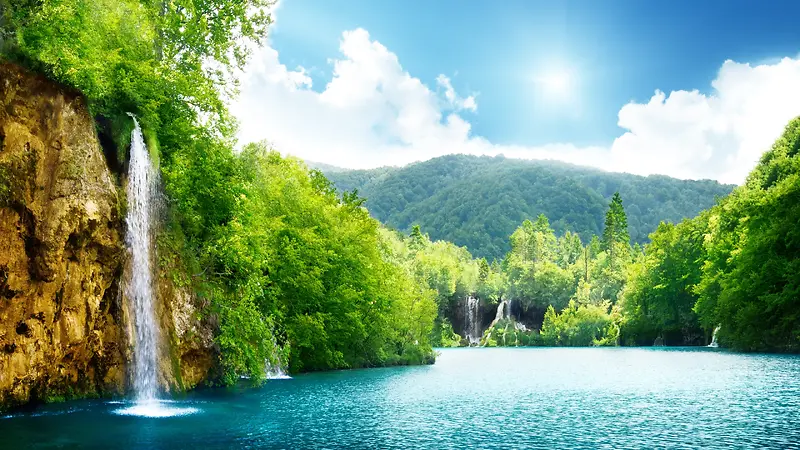 绿色山峰河流自然风景