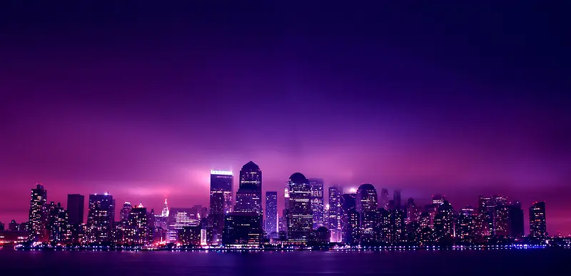 蓝紫色的神秘宁静城市