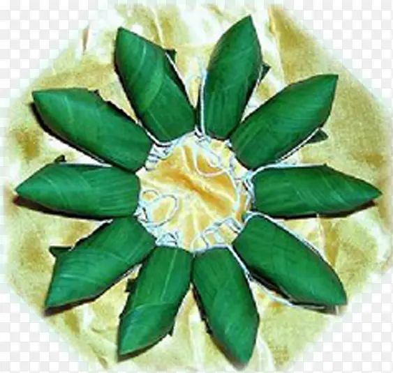 手绘绿色粽子造型