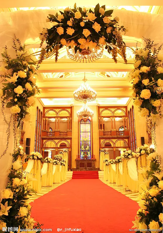 金色婚礼堂摄影图