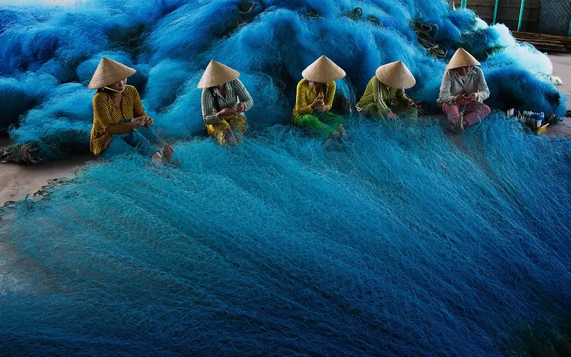 渔民捕鱼生活蓝色