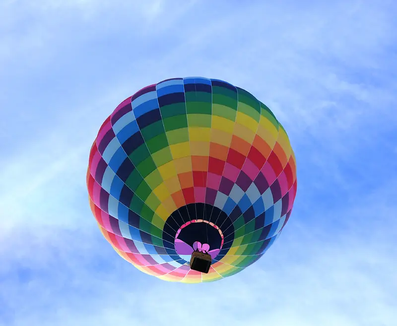 热气球 背景 天空 白云 飞翔1