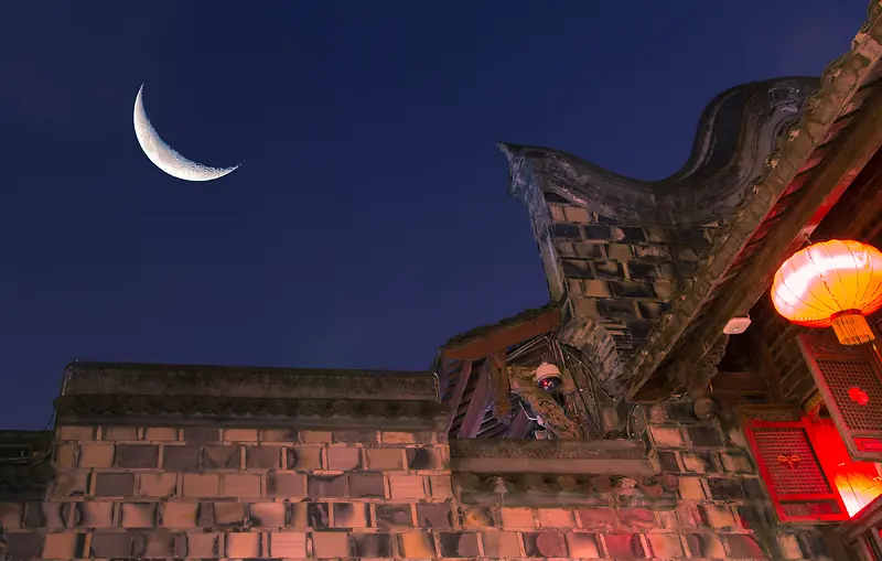 夜景月亮房子