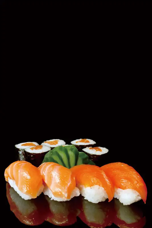 黑色简约寿司海鲜美食海报背景