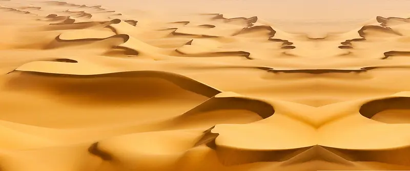 金色沙漠背景