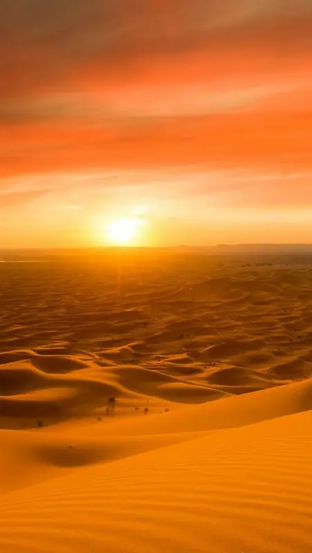 风景天空红云沙漠H5背景素材