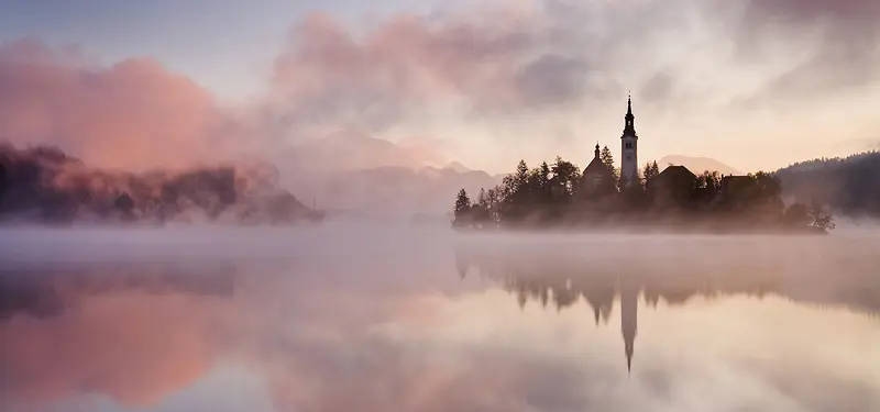 河岸背景