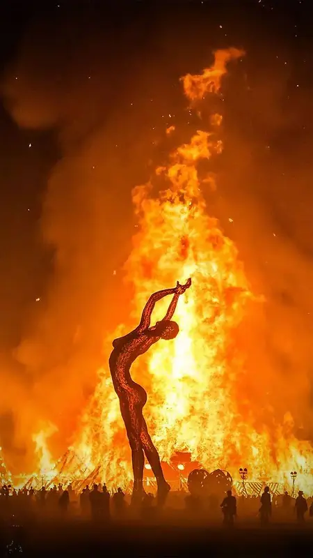 震撼火焰火人火人节美国H5背景素材
