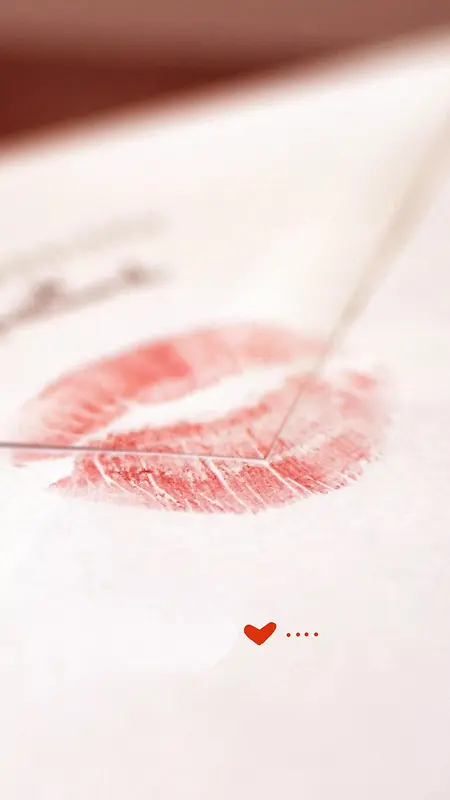 红色唇印浪漫情人节主题H5背景