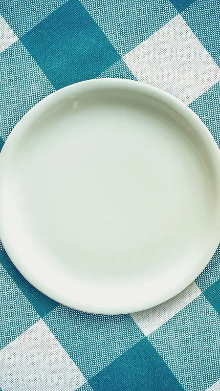 白色盘子墨绿蓝桌布厨房食物家宴餐饮H5背