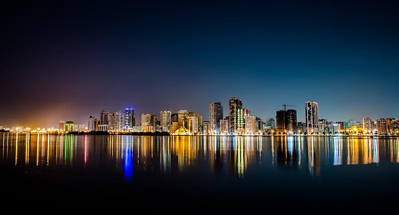 城市江边夜景背景