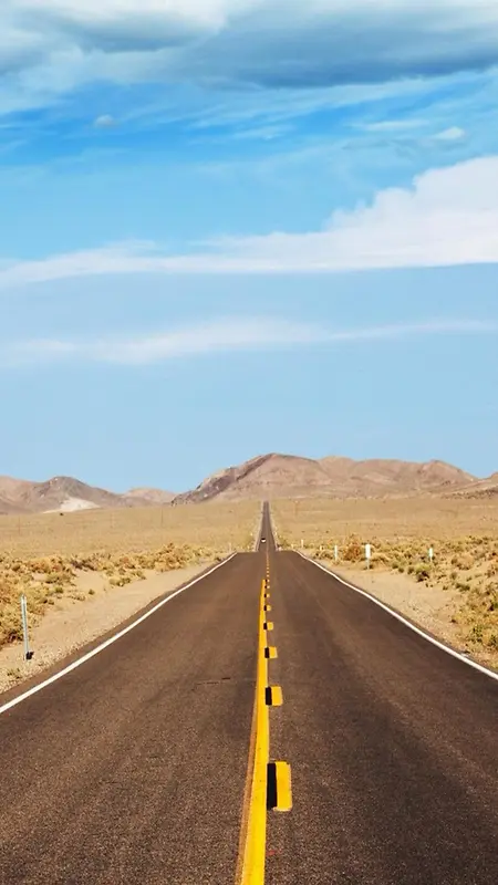 荒漠中的道路H5素材背景