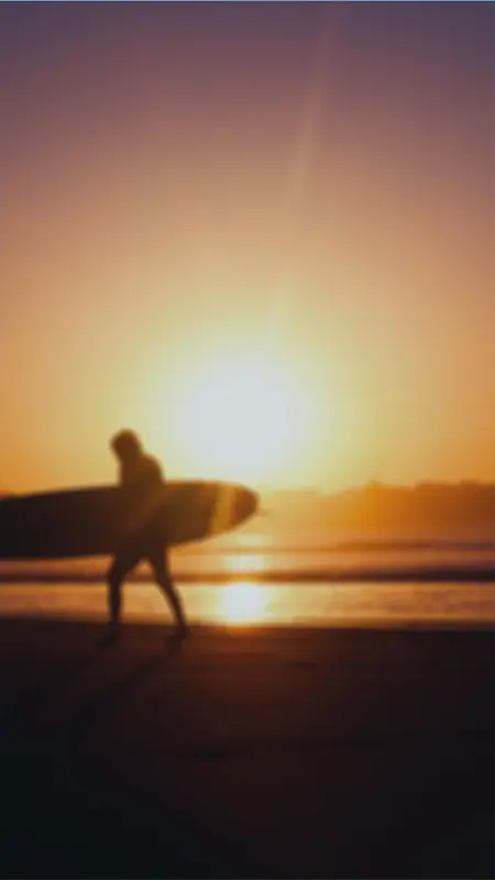 夕阳海边滑板app登录页面背景